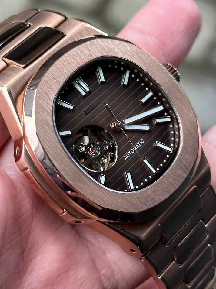 NAUTIKO - ROSE GOLD CHOCOLATE OPEN HEART