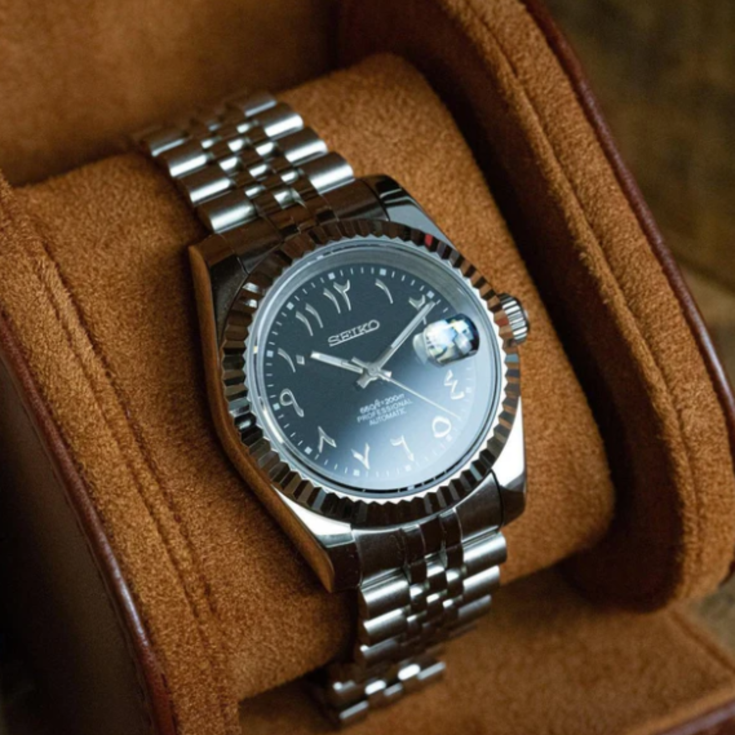 SEIKOJUST - BLACK ARABIC