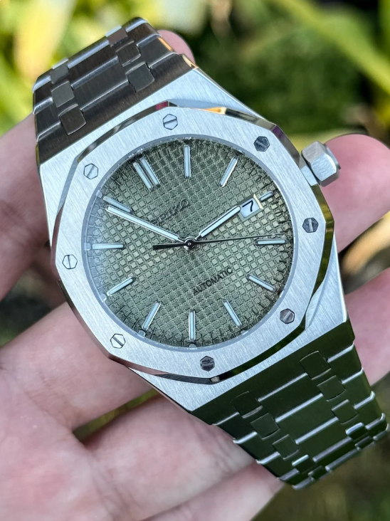 ROYAL SEIKOAK - OLIVE GREEN