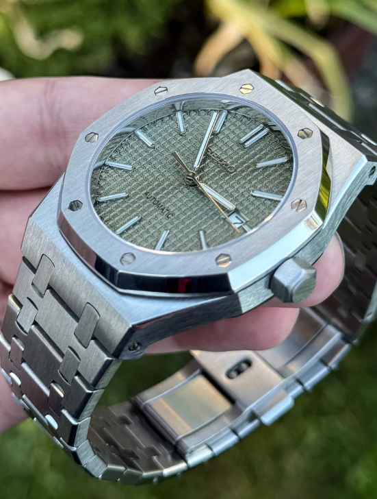 ROYAL SEIKOAK - OLIVE GREEN