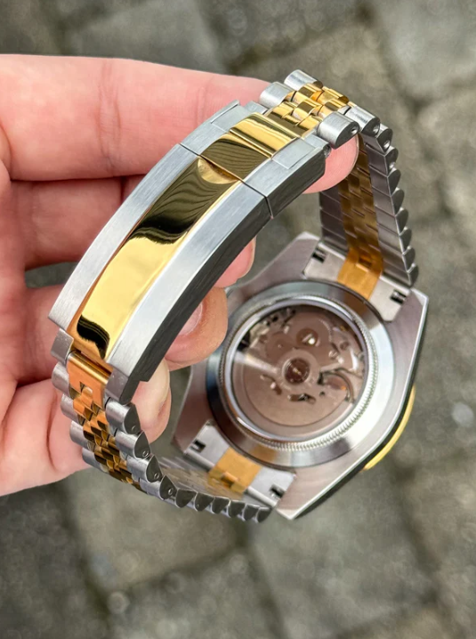 SEIKOMARINER - BLACK TWO TONE