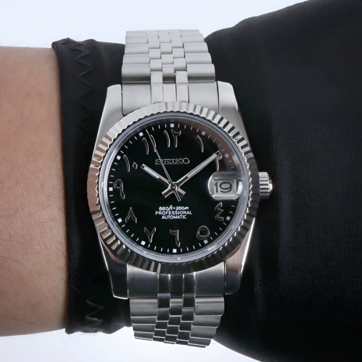 SEIKOJUST - BLACK ARABIC